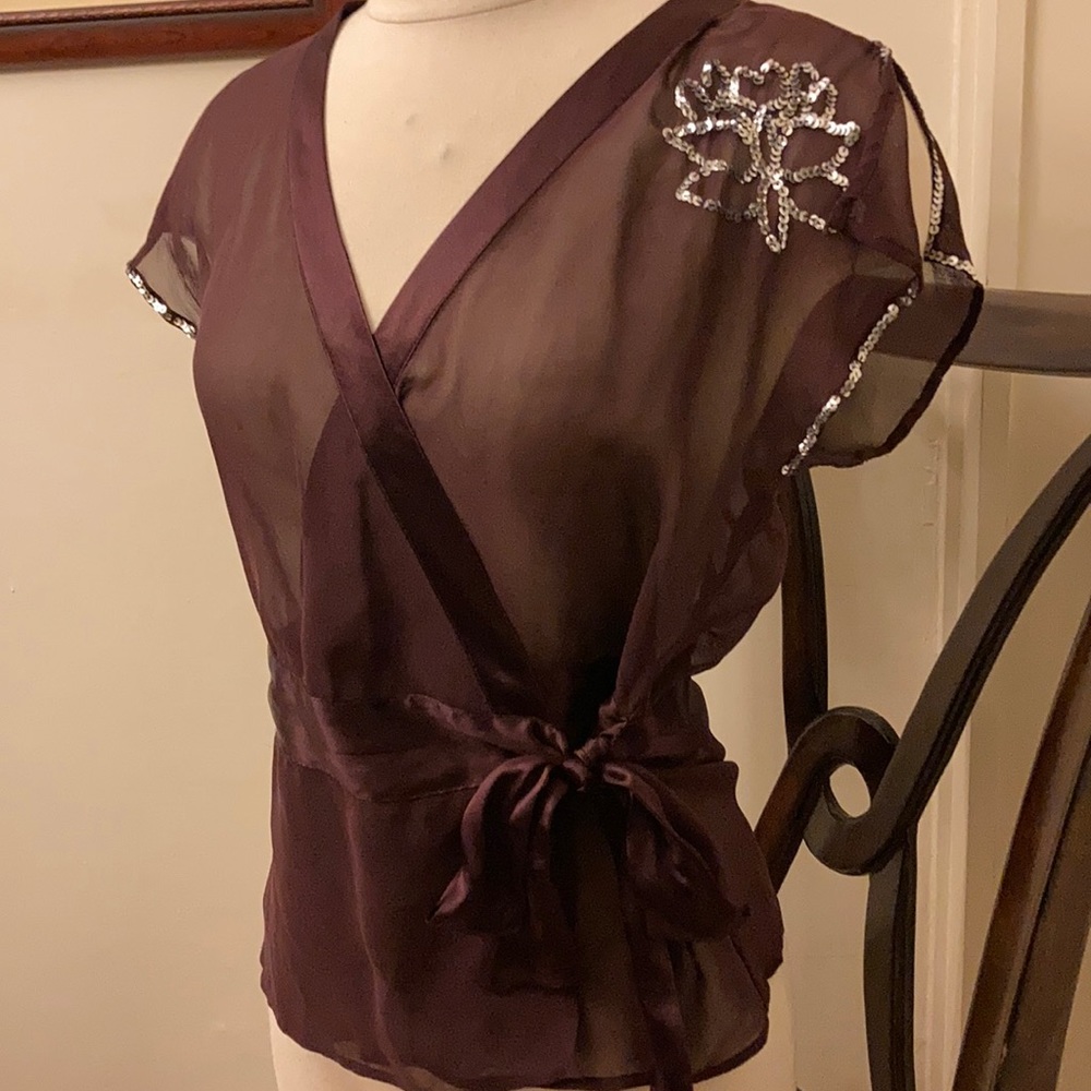 ⚜️Mexx 100%Silk Wraparound Plum Blouse!